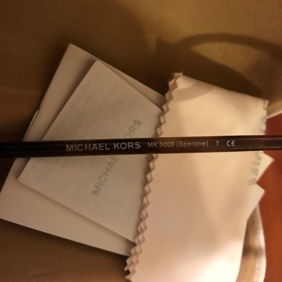 Michael Kors Sunglasses - Picture 6 of 6